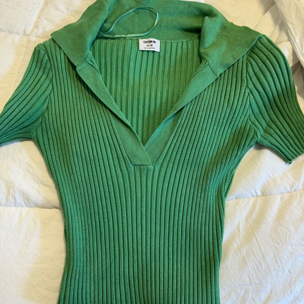 Green Ribbed Knit Dress - Picture 2 of 3